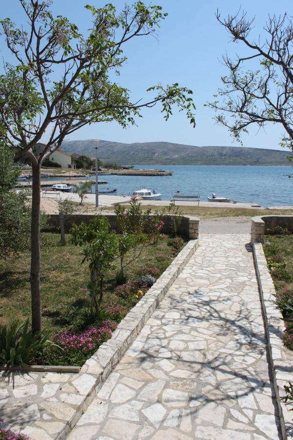 Apartments By The Sea Kustici, Pag - 6355 Exteriör bild