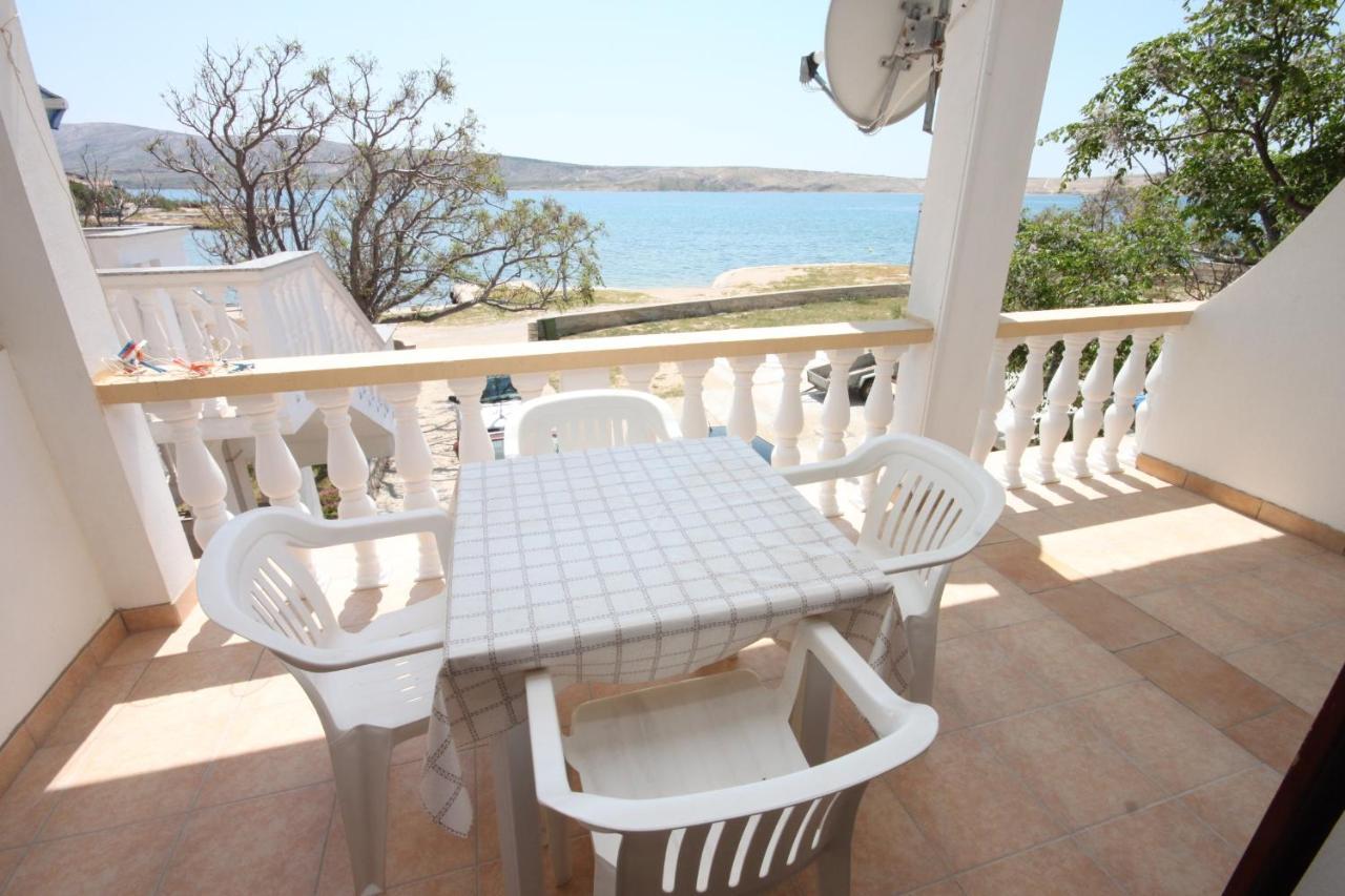 Apartments By The Sea Kustici, Pag - 6355 Exteriör bild